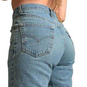 Vintage Levi’s 550 Relaxed High Rise Straight Jeans